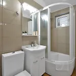 Four-bedroom In 度假居