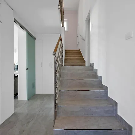 Holiday home Four-bedroom In