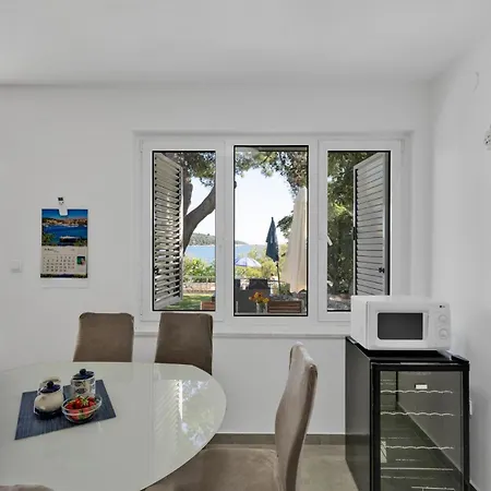 Nyaraló Four-bedroom In Rogoznica