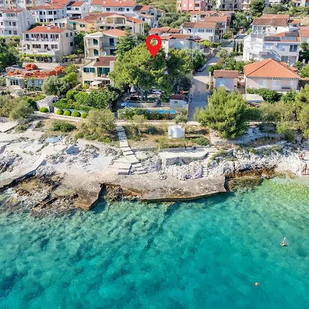 Four-bedroom In Holiday home