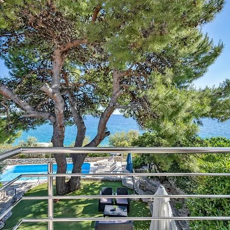 Holiday home Four-bedroom In Rogoznica (Sibenik-Knin)