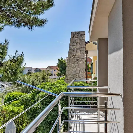 Holiday home Four-bedroom In Rogoznica (Sibenik-Knin)