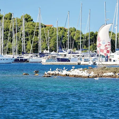 Holiday home Four-bedroom In