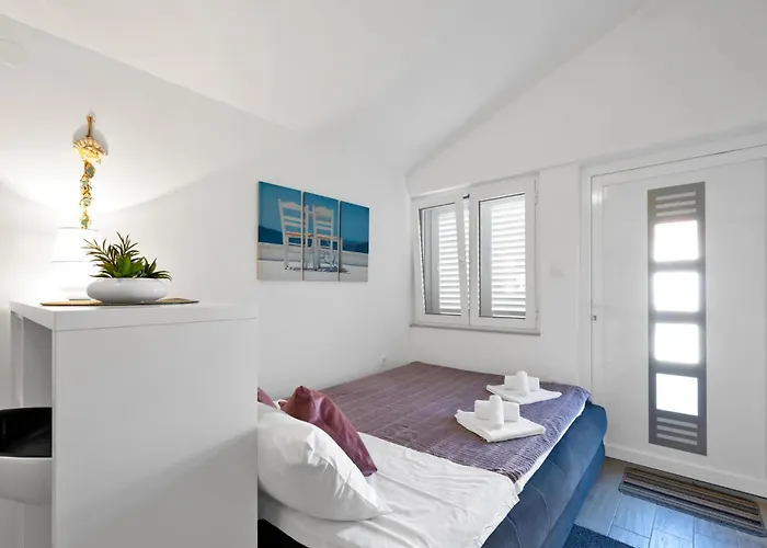 Four-bedroom In * Rogoznica (Sibenik-Knin)