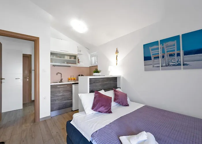 بيت للعطل Four-bedroom In روغوزنيكا