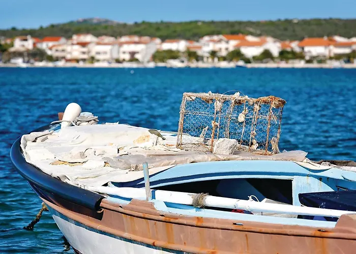 Four-bedroom In روغوزنيكا